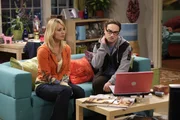 L-R: Penny (Kaley Cuoco) und Leonard Hofstadter (Johnny Galecki) L-R: Penny (Kaley Cuoco) und Leonard Hofstadter (Johnny Galecki)