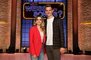 Treten als Kandidat:innen bei "Wer weiß denn sowas?" an: Die Balettlehrerin Christina Ginter (l.) und ihr Ehemann, der Fußballspieler Matthias Ginter (r.). Treten als Kandidat:innen bei "Wer weiß denn sowas?" an: Die Balettlehrerin Christina Ginter (l.) und ihr Ehemann, der Fußballspieler Matthias Ginter (r.).