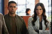 Nick Torres (Wilmer Valderrama, l.); Jessica Knight (Katrina Law, r.)
