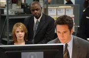 Eine geheimnisvolle Seuche breitet sich in L.A. aus, Don (Rob Morrow, r.), Terry (Sabrina Lloyd, l.) und David (Alimi Ballard, M.) werden hinzugezogen, um Schlimmeres zu verhindern. Eine geheimnisvolle Seuche breitet sich in L.A. aus, Don (Rob Morrow, r.), Terry (Sabrina Lloyd, l.) und David (Alimi Ballard, M.) werden hinzugezogen, um Schlimmeres zu verhindern.