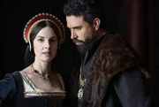 Catherine Parr (Jessica Raine, l.) und Thomas Seymour (Tom Cullen, r.).