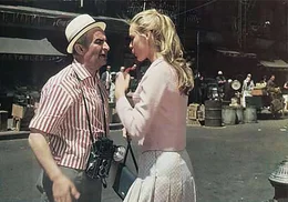 Ludovic Cruchot (Louis de Fun&egrave;s), Nicole Cruchot (Genevi&egrave;ve Grad)