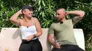 Ulrike und Dennis haben sich letztes Jahr auf dem Campingplatz kennen gelernt.. Nun gibt es das große Wiedersehen. Ulrike und Dennis haben sich letztes Jahr auf dem Campingplatz kennen gelernt.. Nun gibt es das große Wiedersehen.