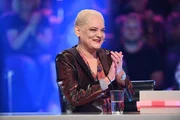 Findet Hella von Sinnen die richtige Antwort auf die Fragen der Zuschauer? Findet Hella von Sinnen die richtige Antwort auf die Fragen der Zuschauer?