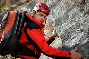 Martin Gruber (Hans Sigl) im Einsatz. Martin Gruber (Hans Sigl) im Einsatz.