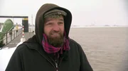 Auch bei Paddy (42) in Bremerhaven bleibt vieles weiterhin ungekl&auml;rt. Es wird wahrscheinlich keinen Umzug nach Ostdeutschland geben, beruflich steckt er fest und auch in der Liebe herrscht Chaos.