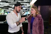Hat Rockos (Marc Barthel, l.) unüberlegtes Handeln schwerwiegende Folgen für seine Beziehung mit Anja (Franziska Breite, r.)? Hat Rockos (Marc Barthel, l.) unüberlegtes Handeln schwerwiegende Folgen für seine Beziehung mit Anja (Franziska Breite, r.)?
