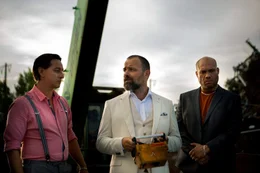 v.li.: Roy Homolka (Julian Loidl), Siggi Triburicek (Juergen Mauer), Rudi Homolka (Dirk Riessberger).