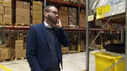 Logistik-Chef Petersen im Stress. Weitere Fotos erhalten Sie auf Anfrage. Logistik-Chef Petersen im Stress. Weitere Fotos erhalten Sie auf Anfrage.