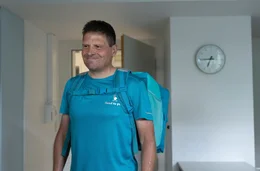 Cameo-Auftritt: Jan Ullrich als Food-Kurier.