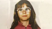 Stephanie D., 10 Jahre, aus Weimar. Am 24.08.1991 wurde sie von einem Unbekannten im Weimarer Goethepark angesprochen und verschleppt. Stephanie D., 10 Jahre, aus Weimar. Am 24.08.1991 wurde sie von einem Unbekannten im Weimarer Goethepark angesprochen und verschleppt.