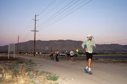 Der Red-Bull-Athlet Arda Saat&ccedil;i beim Lauf w&auml;hrend der &bdquo;Red Bull Cyborg Season Ultra 600&ldquo; nahe Hesperia, Kalifornien (USA), am 8. Mai 2026.
