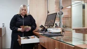 Bochum: Daniela zählt Geld Bochum: Daniela zählt Geld