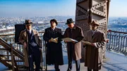 Der Coup des Jahrhunderts: Victor Lustig (Loris Rizzo, l.) verkauft den Eiffelturm.