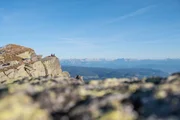 Der Tiroler H&ouml;henweg zeigt die Alpen in ihrer urspr&uuml;nglichsten Art. Wild und unber&uuml;hrt f&uuml;hrt er entlang der Grenze zwischen &Ouml;sterreich und S&uuml;dtirol von Mayerhofen im Zillertal nach Meran.