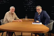 v.li.: Kurt Kotrschal, Verhaltensbiologe, und Moderator Wolfram Eilenberger