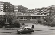 Einst als Modellvorhaben geplant, wurde das Viertel in den 1990er-Jahren von au&szlig;en als Brennpunktviertel wahrgenommen.