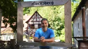 Marcus Fahn vor der Moritzbergh&uuml;tte.