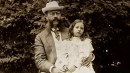 Emil Jellinek mit seiner &auml;ltesten Tochter, Mercedes.