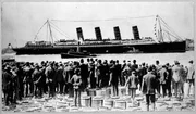 Die &bdquo;Lusitania&ldquo; im Hafen von New York, 1907