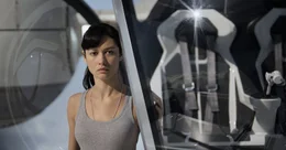 Immer wieder taucht Julia (Olga Kurylenke) in den Tr&auml;umen von Jack auf oder sind das mehr als nur Tr&auml;ume?; Immer wieder taucht Julia (Olga Kurylenke) in den Tr&auml;umen von Jack auf oder sind das mehr als nur Tr&auml;ume?