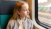 Hanna will trotz ihrer Ängste mit der Bahn zur Schule fahren. Hanna will trotz ihrer Ängste mit der Bahn zur Schule fahren.