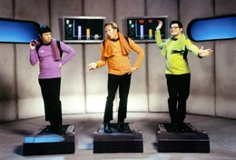 L-R: Mr. Spuck (Michael 'Bully' Herbig), K&auml;pt'n Kork (Christian Tramitz), Schrotty (Rick Kavanian).