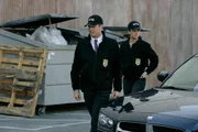 Ein fr&uuml;herer Mitarbeiter des Geheimdienstes der Navy wurde ermordet aufgefunden. Ziva (Cote de Pablo, r.) und DiNozzo (Michael Weatherly, l.) ermitteln ...