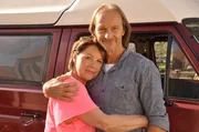 Von links: Rosi Brunner (Brigitte Walbrun) und Sascha Wagenbauer (Eisi Gulp).