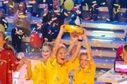 Der Piet-Flosse-Pokal geht heute an die Gewinner aus Lichtenberg/Österreich. Der Piet-Flosse-Pokal geht heute an die Gewinner aus Lichtenberg/Österreich.