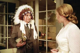 Sir James Matthew Barrie (Johnny Depp, l.); Sylvia Llewelyn Davies (Kate Winslet, r.)