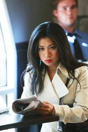 Ein neuer Fall beschäftigt NCIS Special Agent Michelle Lee (Liza Lapira.) ... Ein neuer Fall beschäftigt NCIS Special Agent Michelle Lee (Liza Lapira.) ...