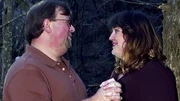 Cindy und Michael Reese sind ein typisches Kleinstadt-Paar. Sie sind sich treu ergeben und bei jeder Gelegenheit in der Kirche. Niemand hätte erwartet, dass jemals etwas dem Bund der Beiden in die Quere kommen würde. Cindy und Michael Reese sind ein typisches Kleinstadt-Paar. Sie sind sich treu ergeben und bei jeder Gelegenheit in der Kirche. Niemand hätte erwartet, dass jemals etwas dem Bund der Beiden in die Quere kommen würde.