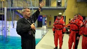 Entscheidend ist vor allem der Wille zum Überleben, sagt der Chef-Ausbilder im maritimen Trainingszentrum OFFTec Base. Weitere Fotos erhalten Sie auf Anfrage. Entscheidend ist vor allem der Wille zum Überleben, sagt der Chef-Ausbilder im maritimen Trainingszentrum OFFTec Base. Weitere Fotos erhalten Sie auf Anfrage.