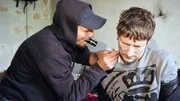 „Hartes Deutschland – Leben im Brennpunkt“ begleitete über Monate Menschen, deren Alltag von Crystal Meth bestimmt wird. Dabei zeichnet die Dokumentation einen Alltag der Suchtkranken, der von Hoffnungslosigkeit geprägt ist. „Hartes Deutschland – Leben im Brennpunkt“ begleitete über Monate Menschen, deren Alltag von Crystal Meth bestimmt wird. Dabei zeichnet die Dokumentation einen Alltag der Suchtkranken, der von Hoffnungslosigkeit geprägt ist.