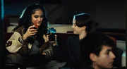 Im Bild: Albin (Orlando Wahlsteen) und seine Cousine Lo (Lissa Edil) freuen sich auf die Fahrt.