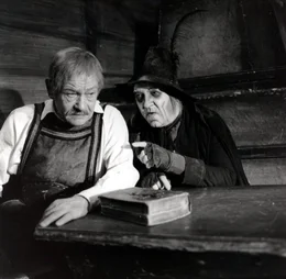 Der Brandner Kaspar (Fritz Stra&szlig;ner, links) und der Boandlkramer (Toni Berger).