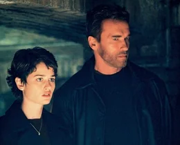 End of Days - Nacht ohne Morgen_Arnold Schwarzenegger, Robin Tunney