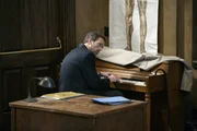 Ein Punkrocker der nicht nur schwer krank, sondern auch unberechenbar ist, beschäftigt Dr. House (Hugh Laurie) ... Ein Punkrocker der nicht nur schwer krank, sondern auch unberechenbar ist, beschäftigt Dr. House (Hugh Laurie) ...
