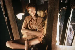 Kann die bezaubernde Fee Tinkerbell (Julia Roberts) Peter Banning seine kindliche Identit&auml;t als Peter Pan zur&uuml;ckgeben?