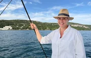 Für Wunderschön entdeckt Judith Rakers das Friaul. Friaul vereint alles, was Italien ausmacht – Berge, Meer, Kultur, Kulinarik und unberührte Natur. Judith Rakers an der Adria. Für Wunderschön entdeckt Judith Rakers das Friaul. Friaul vereint alles, was Italien ausmacht – Berge, Meer, Kultur, Kulinarik und unberührte Natur. Judith Rakers an der Adria.
