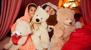 Clarissa und Tarkan beschäftigen sich dieses Mal mit dem Thema: "Warm und kuschelig" Clarissa und Tarkan beschäftigen sich dieses Mal mit dem Thema: "Warm und kuschelig"