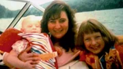 Janet Tyburski wird als h&ouml;fliche, verst&auml;ndnisvolle und zuvorkommende Frau und gute Mutter beschrieben. Sie wirkte nie gereizt oder aufgeregt. Ganz im Gegensatz zu ihrer &auml;ltesten Tochter Rachel bei der eine bipolare St&ouml;rung diagnostiziert wird.