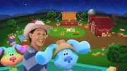 v.li.: Rainbow Puppy, Josh (Joshua Dela Cruz), Blue v.li.: Rainbow Puppy, Josh (Joshua Dela Cruz), Blue