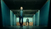 Robert Heffler (Jürgen Vogel, l.) ermittelt im Fall eines toten SEK-Beamten. Er erlebt eine Welt voller Feinde, in der – auch für Franz Albrecht (Leonard Kunz, r.) – nur die Treue zählt. Robert Heffler (Jürgen Vogel, l.) ermittelt im Fall eines toten SEK-Beamten. Er erlebt eine Welt voller Feinde, in der – auch für Franz Albrecht (Leonard Kunz, r.) – nur die Treue zählt.