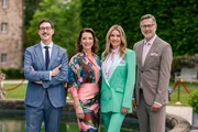Von links: Colmar Schulte-Goltz, Wendela Horz, Dr. Bianca Berding und Detlev K&uuml;mmel