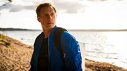 Dr. Nice (Patrick Kalupa) muss sich unbequemen Wahrheiten stellen. Eine Folge über Freundschaft, Verantwortung und die Frage, wie gut man die Menschen kennt, die einem am nächsten stehen. Dr. Nice (Patrick Kalupa) muss sich unbequemen Wahrheiten stellen. Eine Folge über Freundschaft, Verantwortung und die Frage, wie gut man die Menschen kennt, die einem am nächsten stehen.