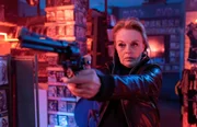 Mutig: Sabine Hilgersen (Jessica Kosmalla) möchte die Betrügerbande auf eigene Faust drankriegen. Mutig: Sabine Hilgersen (Jessica Kosmalla) möchte die Betrügerbande auf eigene Faust drankriegen.