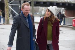Jack (Simon Pegg, l.); Nancy (Lake Bell, r.)