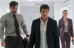 (v.l.n.r.) August Walker (Henry Cavill); Ethan Hunt (Tom Cruise); Ilsa Faust (Rebecca Ferguson)